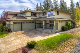 506 Flagline Dr, Bend, OR 97701-5571