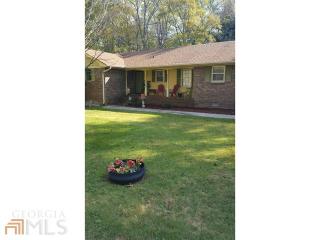 685 North Ave, Winder, GA 30680-1557