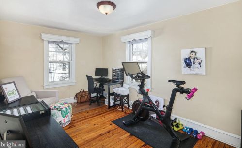 131 Colonial Ave, Haddonfield NJ 08033-1503 exterior