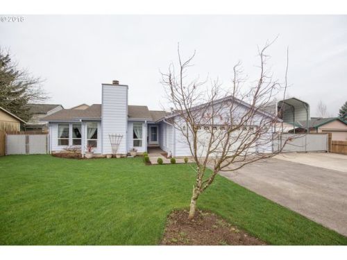 14619 Anna Marie Ct, Portland, OR 97267-2053