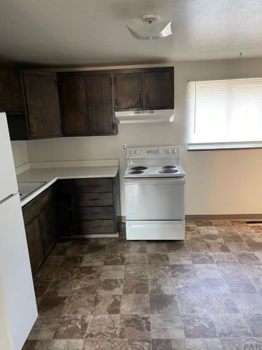 1825 Jerry Murphy Rd, Pueblo, CO 81001-1505