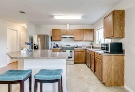 7549 Vanessa Dr, Fort Worth TX  76112-4428 exterior