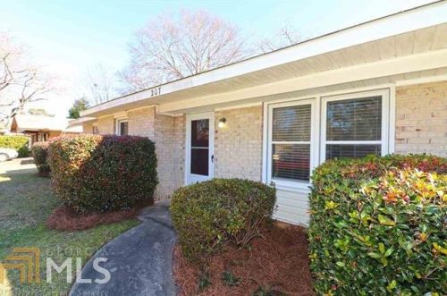207 Stratford Dr, Warner Robins, GA 31088-4233