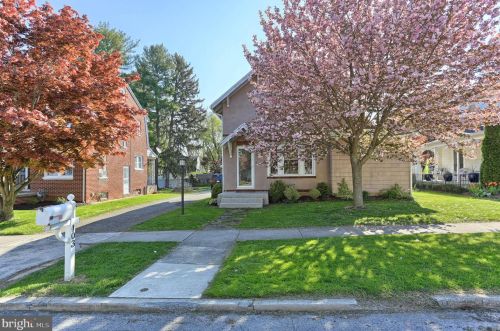 103 Wynwood Rd, York, PA 17402-3022