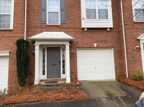 5560 Trace Views Dr, Norcross, GA 30071-1436