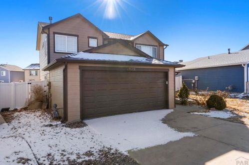 1920 Mirror Ct, Pueblo CO  81004-3790 exterior
