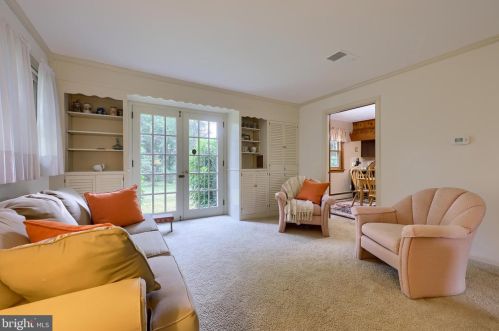 149 Roosevelt Blvd, Lancaster PA  17601-4039 exterior