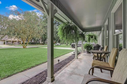 60 Sadler Cove Dr, Woodbine, GA 31569-3804