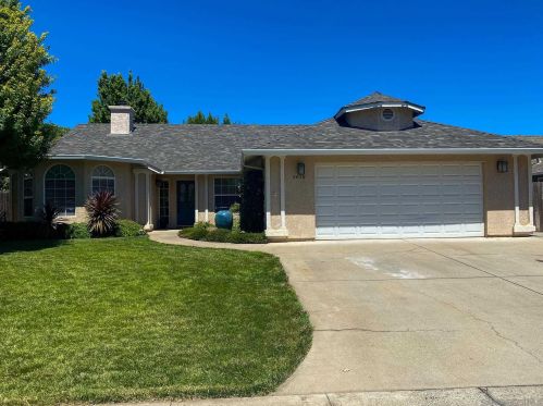 2676 Chantel Way, Chico, CA 95973-8769