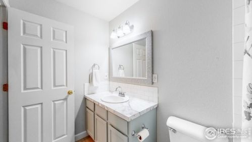 802 Glenloch Dr, Fort Collins CO  80524-6407 exterior