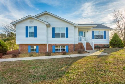 31 Lauren Cir, Chickamauga, GA 30707-3079