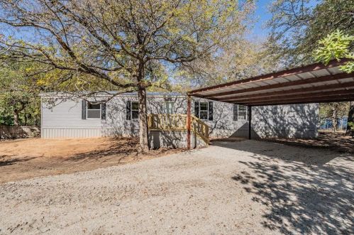 6037 Hidden Cir, Azle, TX 76020-6537