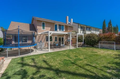 8020 Woodsboro Ave, Anaheim CA  92807-2506 exterior