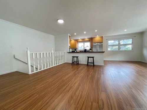 810 Kiaala Pl, Honolulu HI  96825-3023 exterior