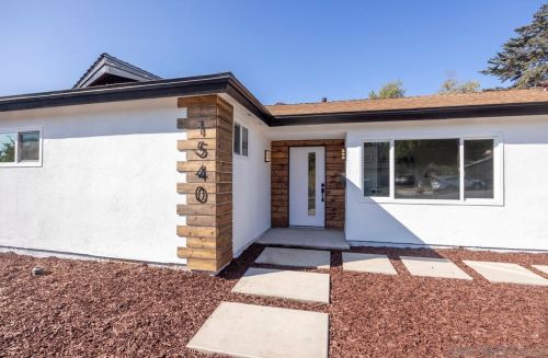 1540 Souvenir Dr, El Cajon, CA 92021-3553