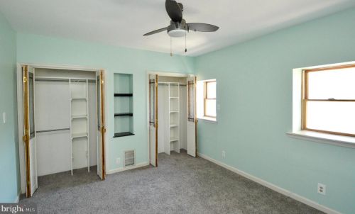 1161 Juniper St, Philadelphia PA  19147-4419 exterior