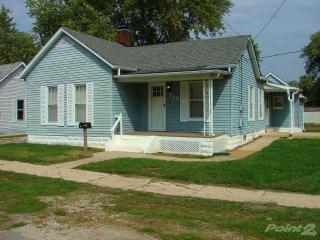 115 Pennsylvania St, Staunton IL  62088-1123 exterior
