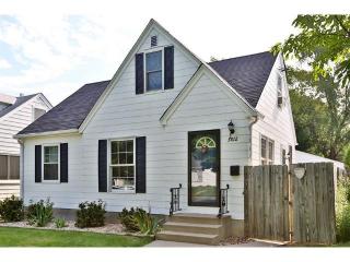 3812 Quail Ave, Minneapolis MN  55422-2015 exterior