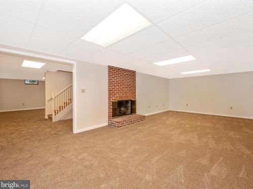 8323 Palmer Rd, Middletown MD  21769-8806 exterior