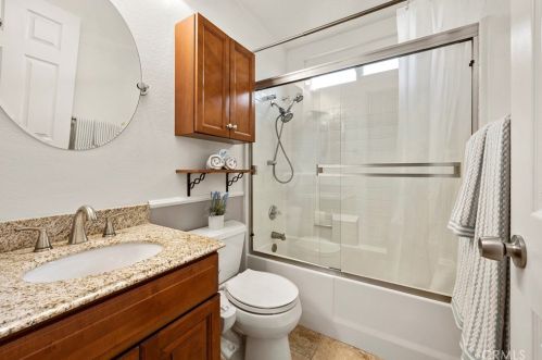 260 Brookside Ct, Anaheim CA  92808-1204 exterior