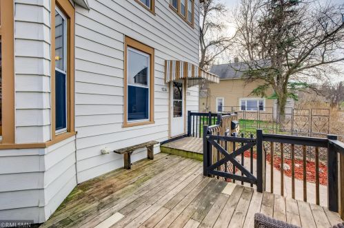 124 Jenks Ave, Saint Paul MN  55117-5060 exterior