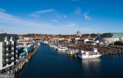 328 Dr, Severna Park MD 21146-2120 exterior