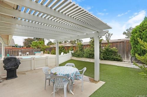 870 Jessica Way, San Jacinto, CA 92583-4877