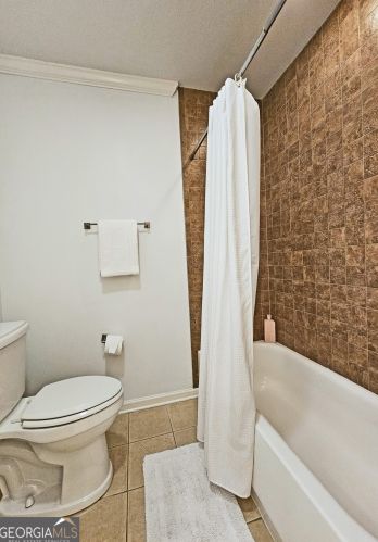 83 Montre Sq, Atlanta GA  30327-4046 exterior