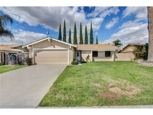 18200 Mindanao St, Bloomington, CA 92316-2534