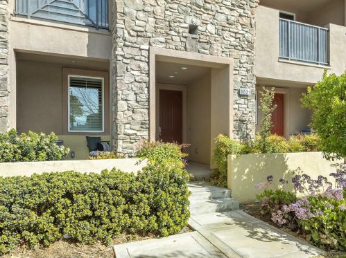 1653 Hillsdale Ave, San Jose, CA 95124-2469