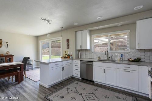 1368 Revere St, Santa Maria CA  93455-4467 exterior