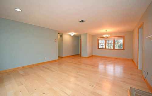 5124 Hagewa Dr, Cincinnati OH 45242-6247 exterior