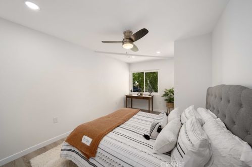 435 Talbert Ave, Simi Valley CA  93065-5249 exterior