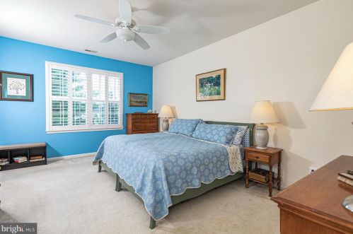 124 Copperfield Dr, Trenton NJ  08648-2583 exterior