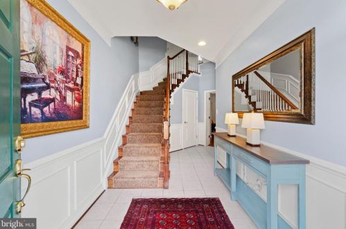 43706 Lees Mill Sq, Leesburg, VA 20176-3821