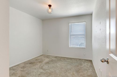 21543 59th Pl, Denver CO  80019-6614 exterior