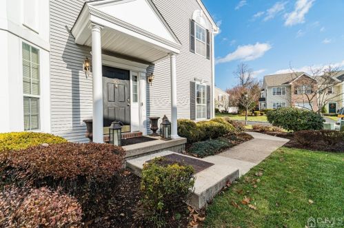 903 Berkshire Dr, Princeton, NJ 08540-9458