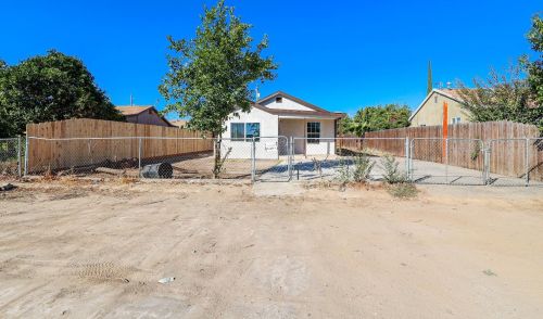703 Watson Ave, Modesto, CA 95358-5724