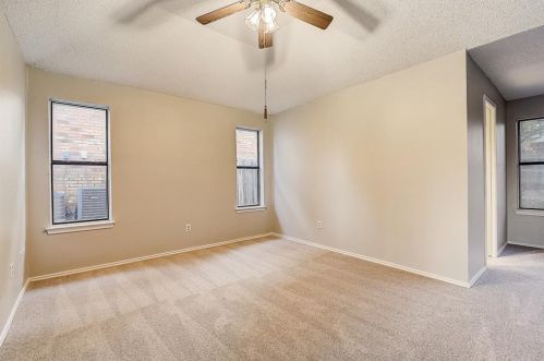 3019 Cemetery Hl Rd, Carrollton TX 75007-5651 exterior