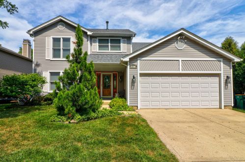 1810 Hawk Ln, Elk Grove Vlg, IL 60007-6905