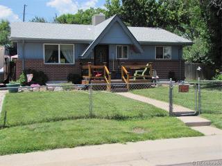 789 Robb Way, Denver CO  80226-3745 exterior