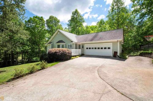 275 Eagles Nest Dr, Clarkesville, GA 30523-7813
