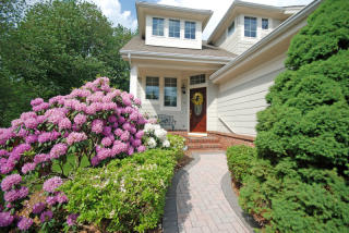 19 Barkman Way, Chester, NJ 07930-2222