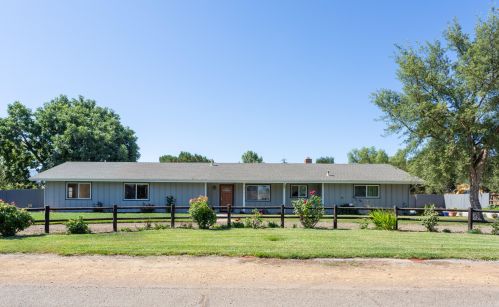 3218 Country Rd, Santa Ynez, CA 93460-9702