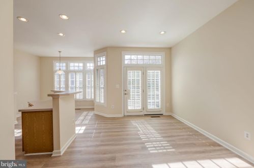 6235 Levi Ct, Springfield VA  22150-1190 exterior