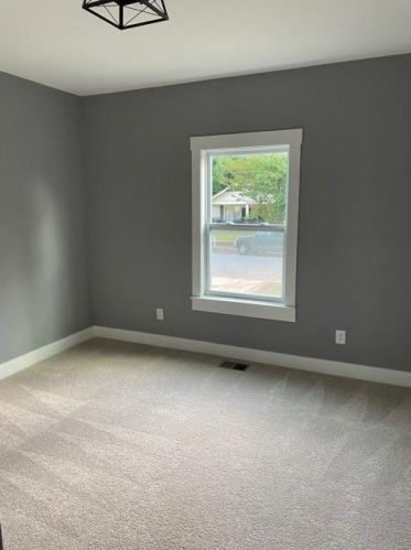 1698 Evans Dr, Atlanta GA  30310-4502 exterior