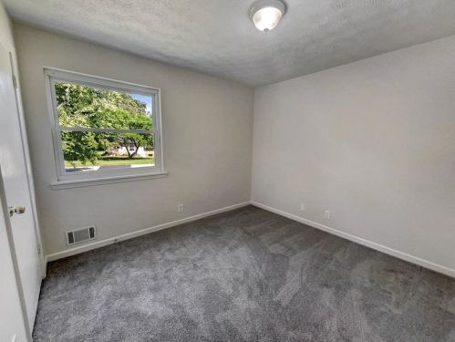 3621 Charlotte Dr, Rex GA 30273-1215 exterior