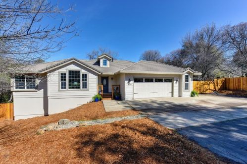 3714 Copper Penny Ln, Auburn, CA 95602-9200