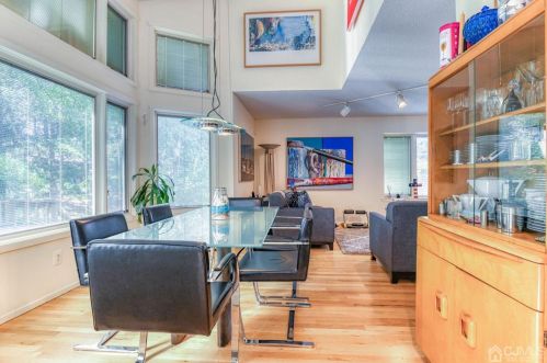 345 Sayre Dr, Princeton NJ  08540-5839 exterior