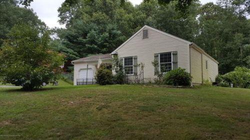 12 Monroe Ln, Jackson Twp, NJ 08527-1730